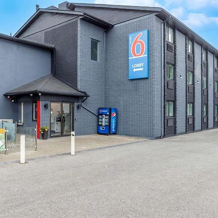 Motel 6 Niagara Falls, On Near The Falls エクステリア 写真
