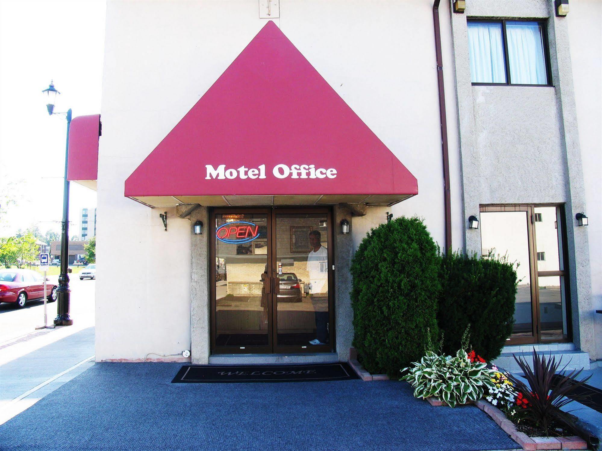 Motel 6 Niagara Falls, On Near The Falls エクステリア 写真