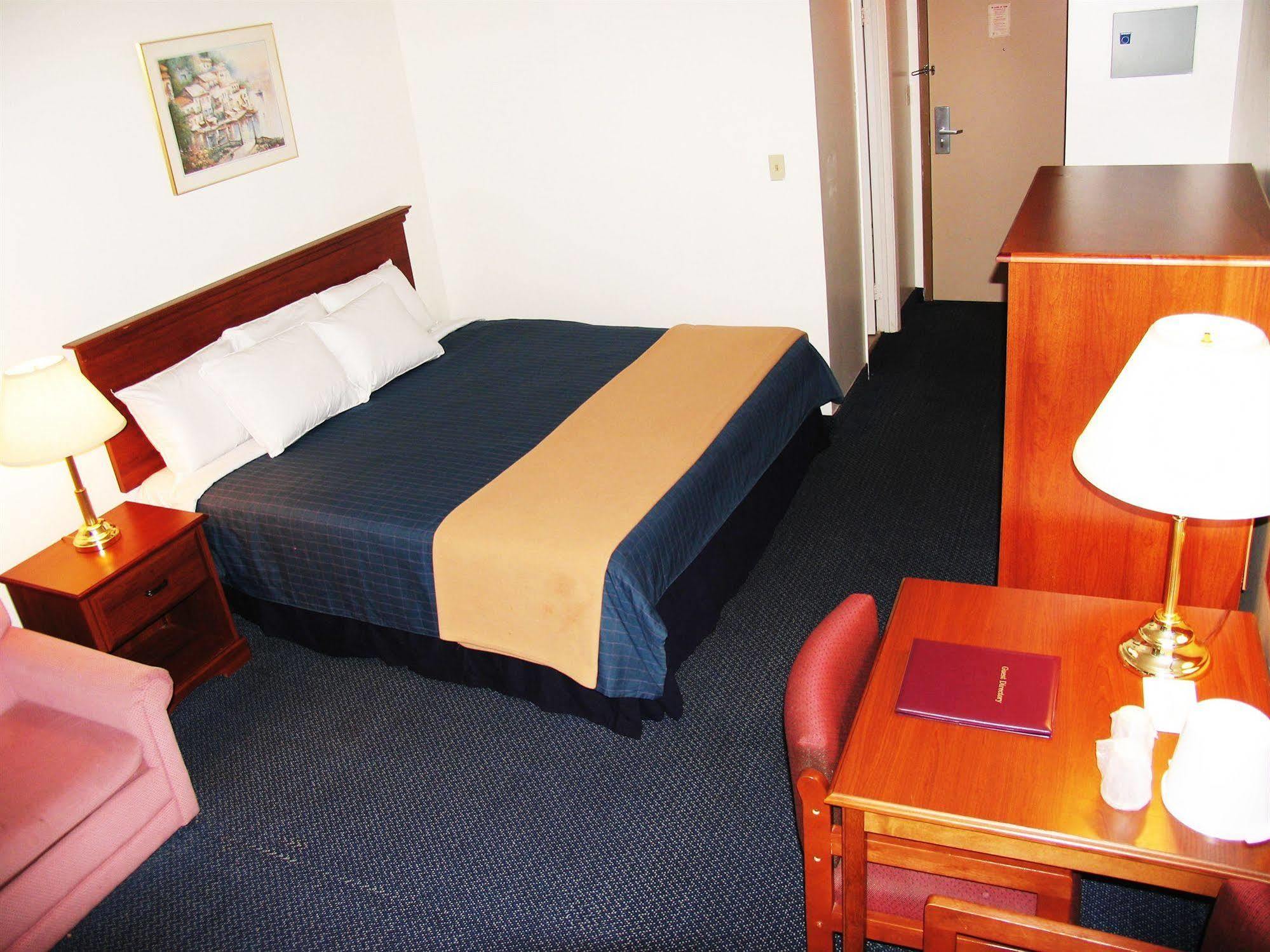 Motel 6 Niagara Falls, On Near The Falls エクステリア 写真